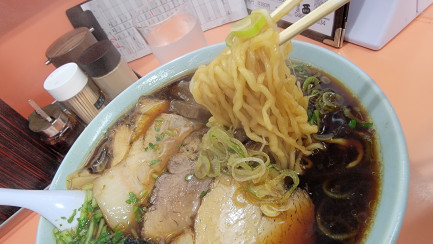 小田原系ラーメン「味の大西」